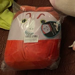 Lock NBC 10” Squishmallow BNWT